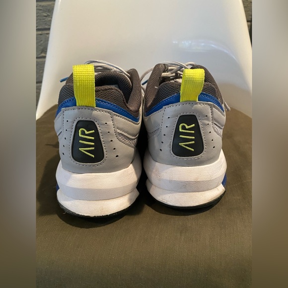 Nike Air Max AP - Picture 5 of 6